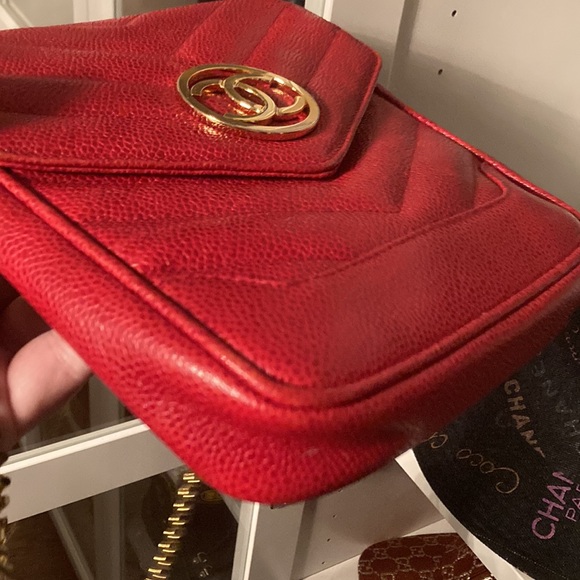 RARE Vintage red caviar chevron Chanel flap with 24 karat gold hardware - Picture 3 of 8
